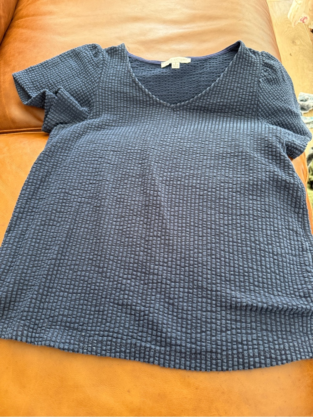 Green Envelope Navy Textured Short Sleeve V-Neck Top